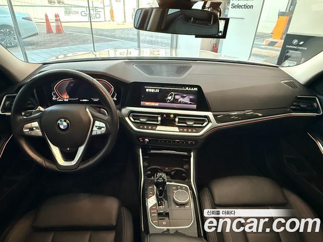 BMW 3-Series 320d Luxury