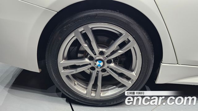 BMW 3-Series 320i M Sport