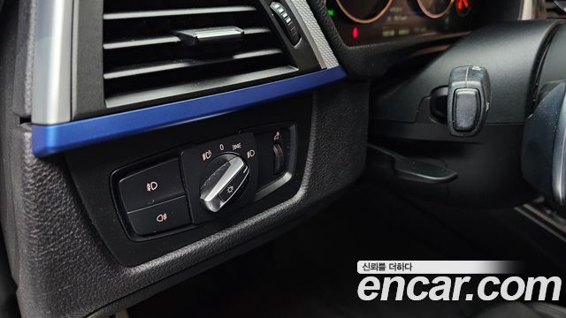 BMW 3-Series 320i M Sport