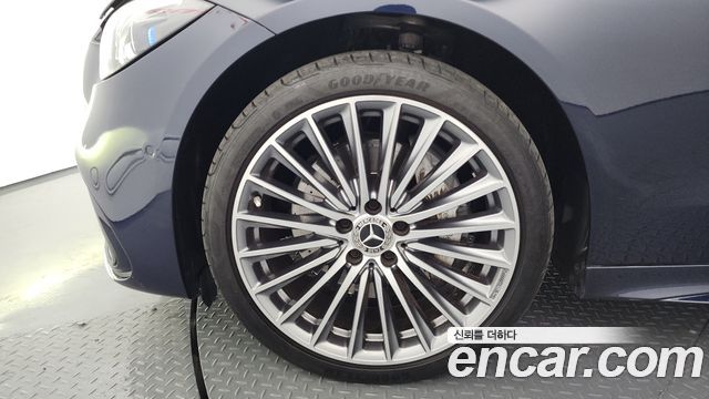 Mercedes-Benz C-Class C300 AMG Line