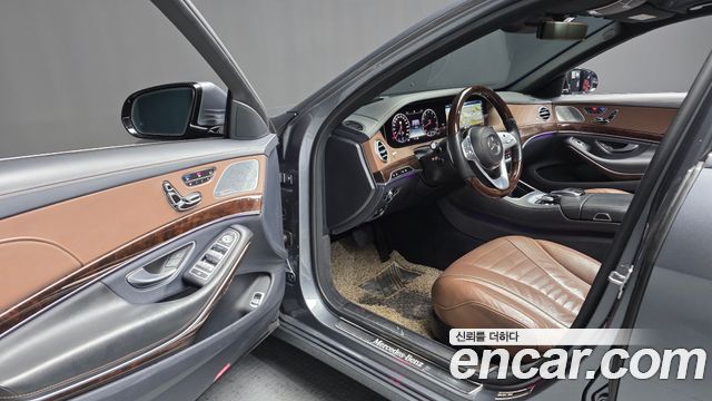 Mercedes-Benz S-Class S560L 4MATIC