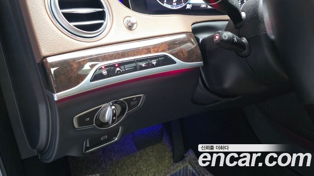 Mercedes-Benz S-Class S560L 4MATIC