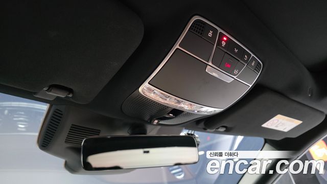 Mercedes-Benz S-Class S560L 4MATIC