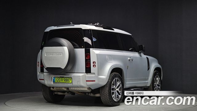 Land Rover Defender 90 D250 XS Edition