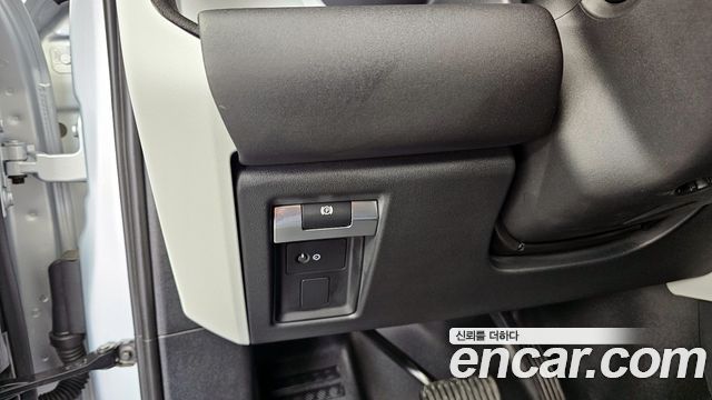 Land Rover Defender 90 D250 XS Edition