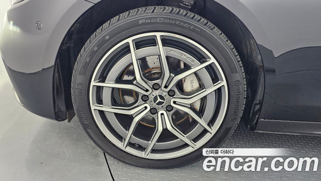 Mercedes-Benz E-Class E220d 4MATIC AMG Line