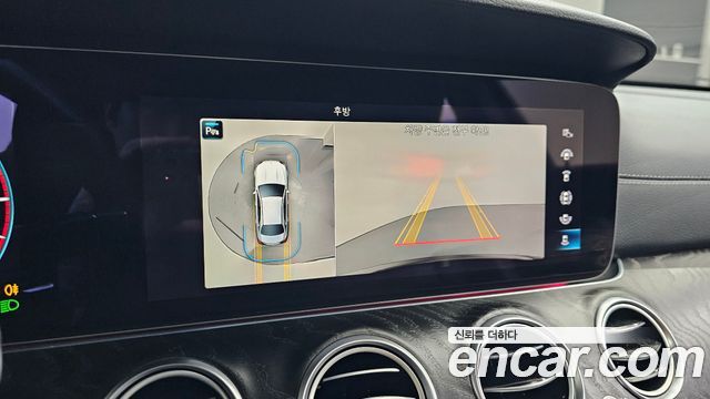 Mercedes-Benz E-Class E220d 4MATIC AMG Line
