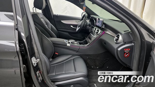 Mercedes-Benz C-Class C200 AMG Line