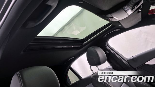 Mercedes-Benz C-Class C200 AMG Line