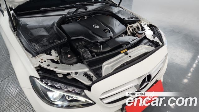 Mercedes-Benz C-Class C220 d Avantgarde