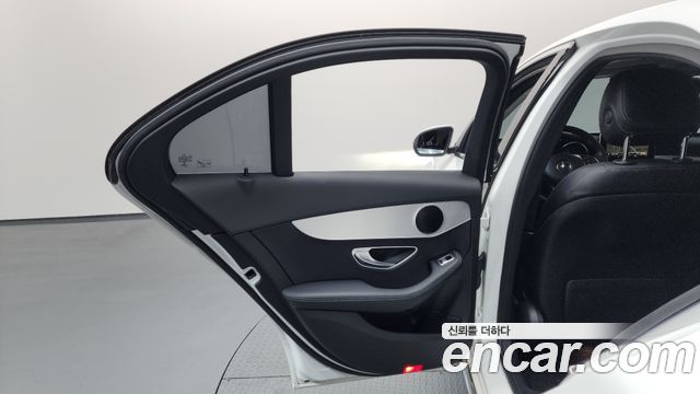 Mercedes-Benz C-Class C220 d Avantgarde