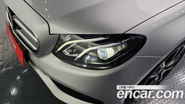 Mercedes-Benz E-Class E250 Avantgarde