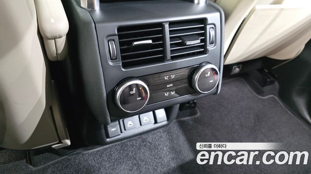 Land Rover Discovery D250 SE