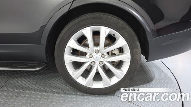 Land Rover Discovery D250 SE