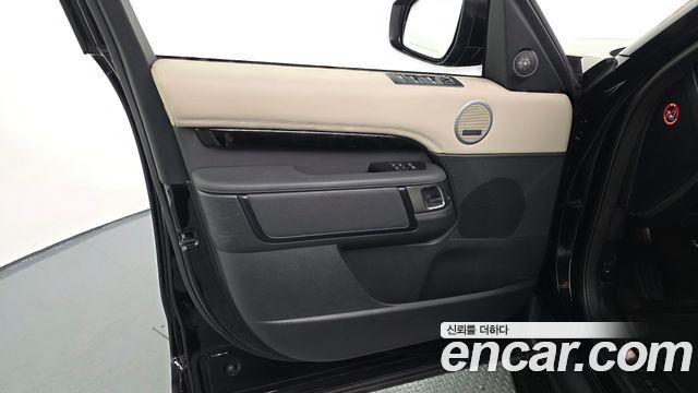 Land Rover Discovery D250 SE