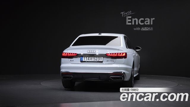 Audi A4 (B9) 40 TFSI Premium