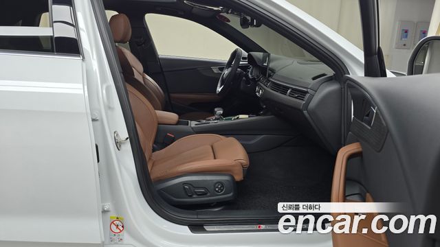 Audi A4 (B9) 40 TFSI Premium