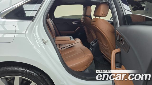 Audi A4 (B9) 40 TFSI Premium