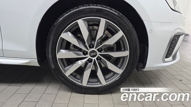 Audi A4 40 TFSI Premium