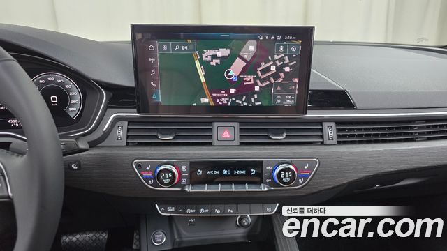 Audi A4 40 TFSI Premium
