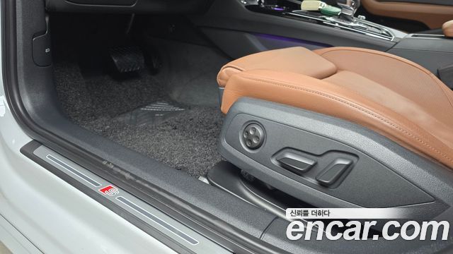 Audi A4 40 TFSI Premium