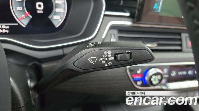 Audi A4 40 TFSI Premium