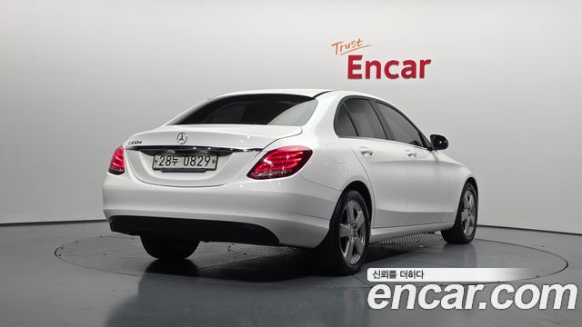 Mercedes-Benz C-Class C200 d