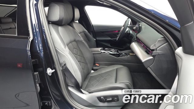 BMW 5-Series 530i xDrive M Sport