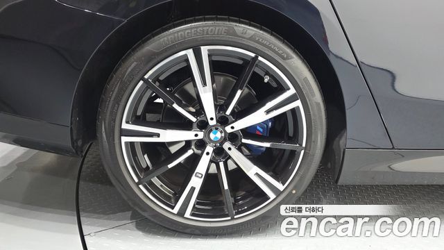 BMW 5-Series 530i xDrive M Sport