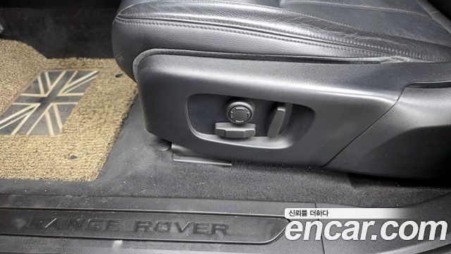 Land Rover Range Rover Evoque D180 SE