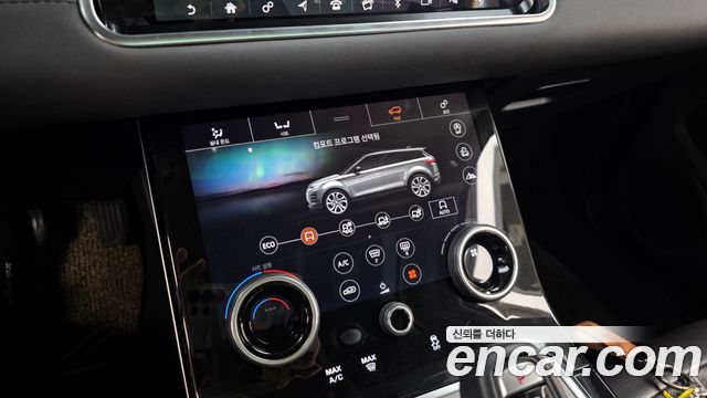 Land Rover Range Rover Evoque D180 SE