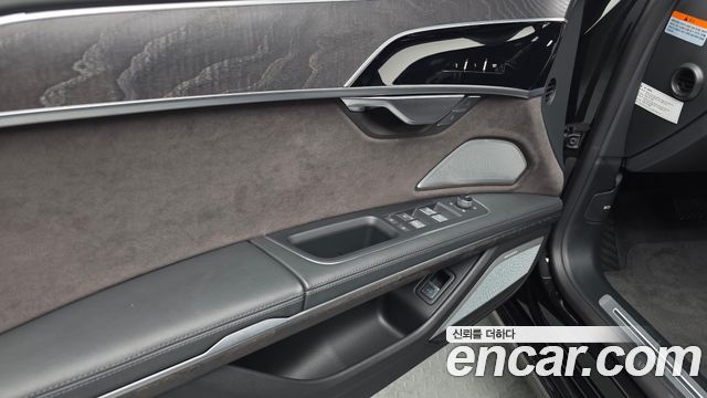 Audi A8 55 TFSI Quattro Premium LWB