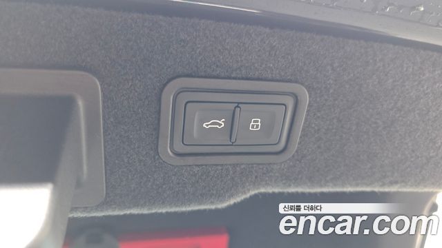 Audi A8 55 TFSI Quattro Premium LWB