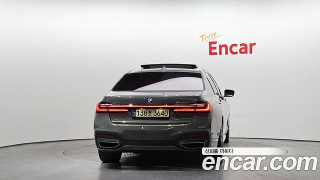 BMW 7-Series 740Li xDrive M Sport Package