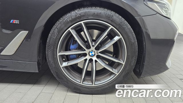 BMW 5-Series 520i M Sport