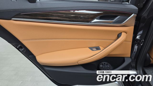 BMW 5-Series 520i M Sport
