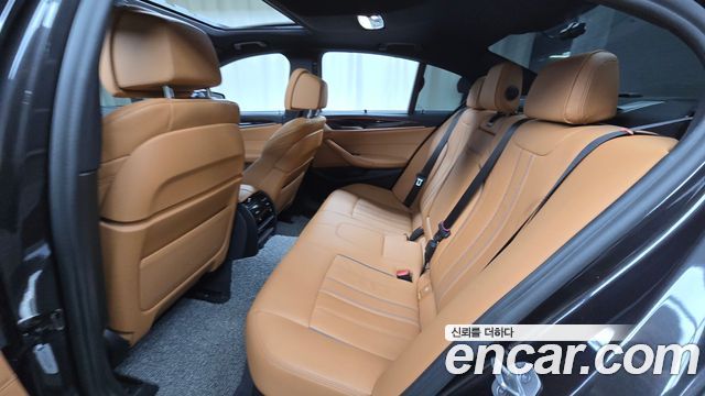 BMW 5-Series 520i M Sport