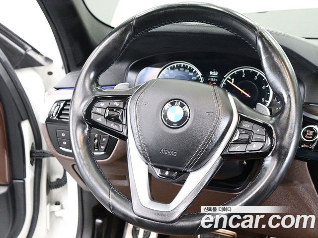 BMW 5-Series 520d M Sport Package Plus