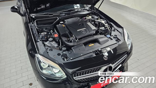 Mercedes-Benz SLC-Class SLC250