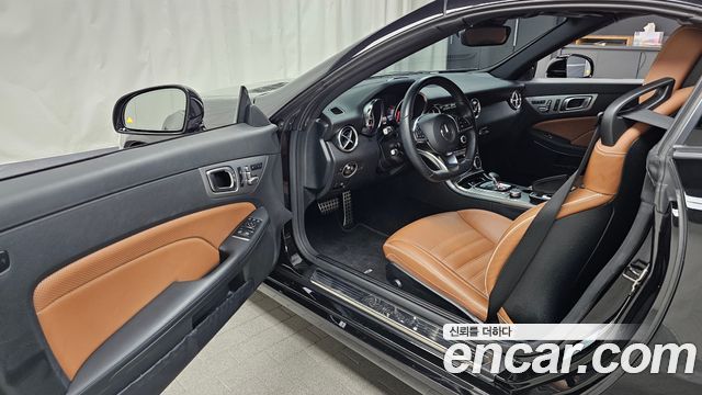 Mercedes-Benz SLC-Class SLC250