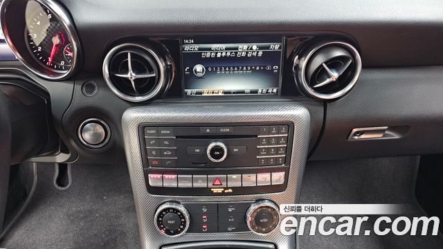 Mercedes-Benz SLC-Class SLC250
