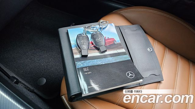 Mercedes-Benz SLC-Class SLC250