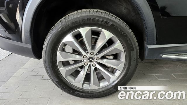 Mercedes-Benz GLE-Class GLE300d 4MATIC