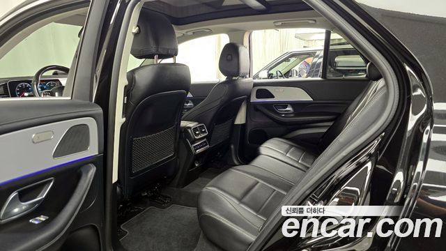 Mercedes-Benz GLE-Class GLE300d 4MATIC