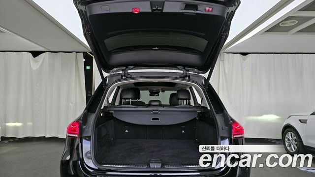 Mercedes-Benz GLE-Class GLE300d 4MATIC