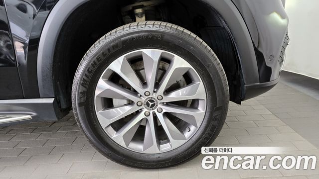 Mercedes-Benz GLE-Class GLE300d 4MATIC