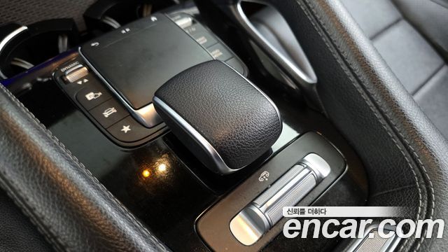 Mercedes-Benz GLE-Class GLE300d 4MATIC