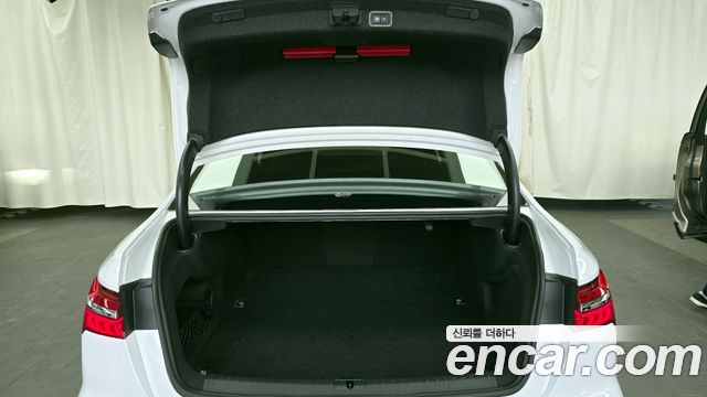 Audi A6 (C8) 45 TDI Quattro Premium