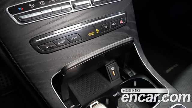 Mercedes-Benz C-Class C220 d 4MATIC AMG Line