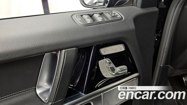 Mercedes-Benz G-Class AMG G63